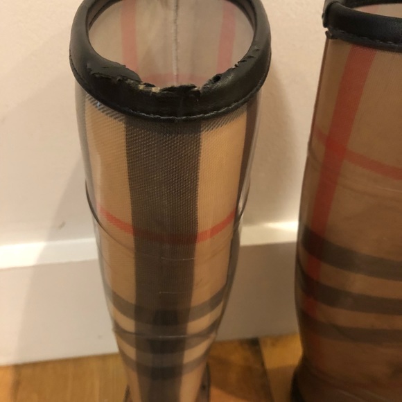 Burberry signature Plaid Nova Check Rainboots - Picture 4 of 5